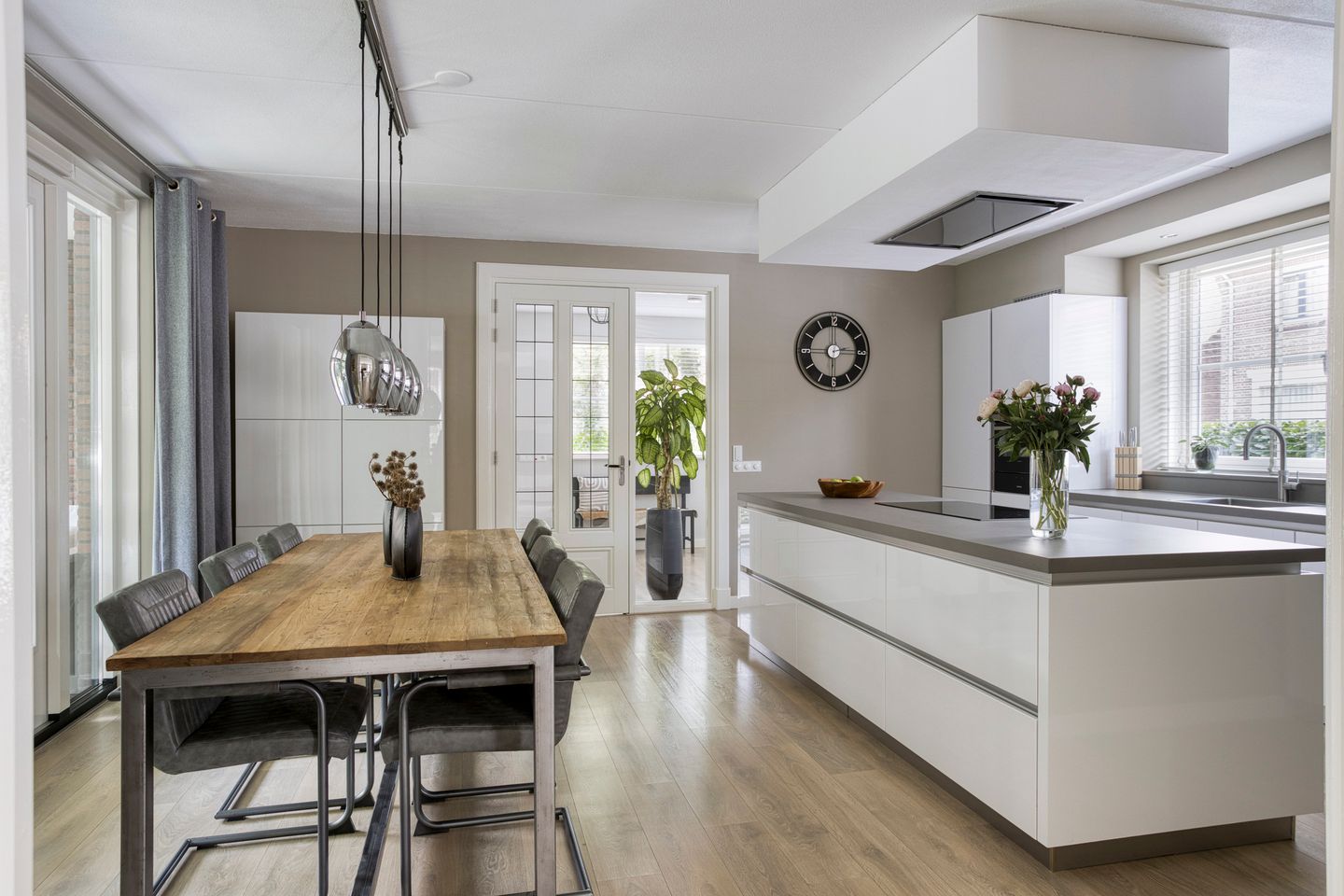 Foto 19 van Voortsweg 167