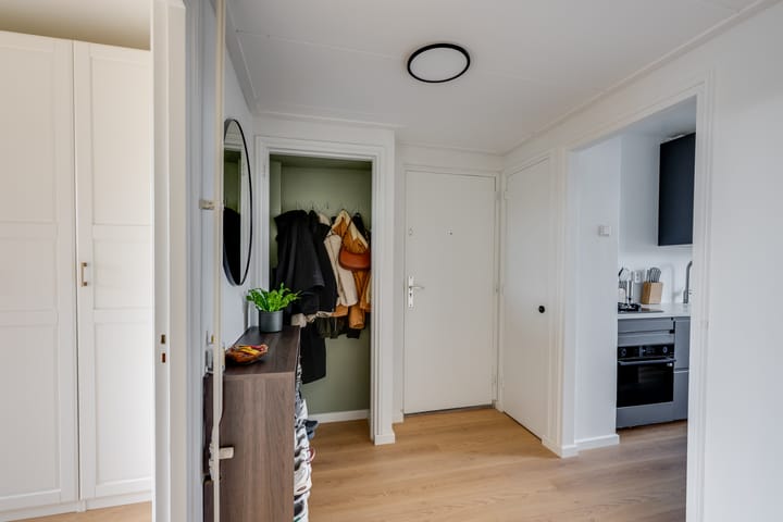 Foto 8 van Lachappellestraat 63-B