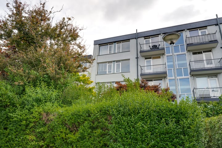 Foto 24 van Lachappellestraat 63-B