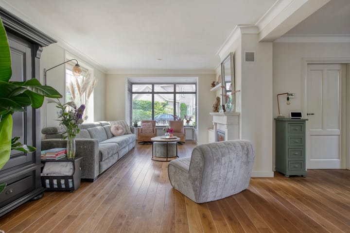 Foto 8 van Monseigneur van Oorschotstraat 21