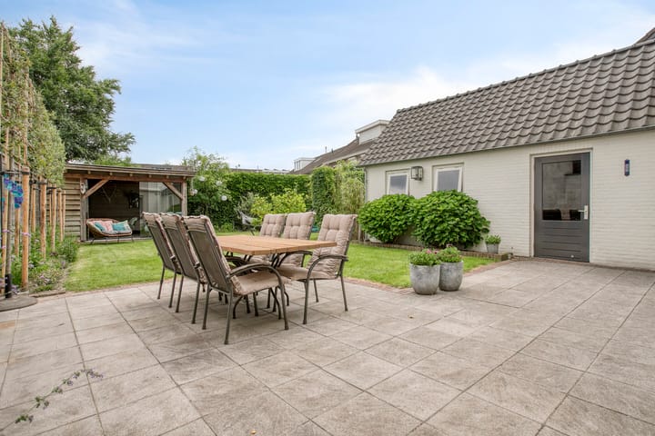 Foto 41 van Monseigneur van Oorschotstraat 21