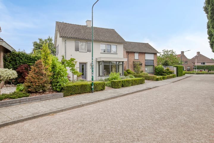 Foto 50 van Monseigneur van Oorschotstraat 21