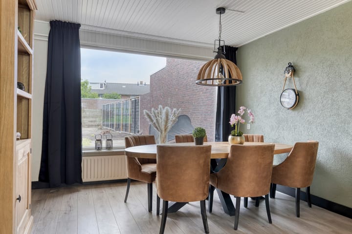 Foto 9 van Pieter Bruegelstraat 9