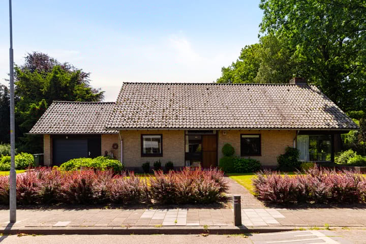 Foto 2 van Mozartstraat 1