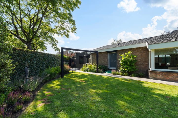 Foto 73 van Mauvestraat 1