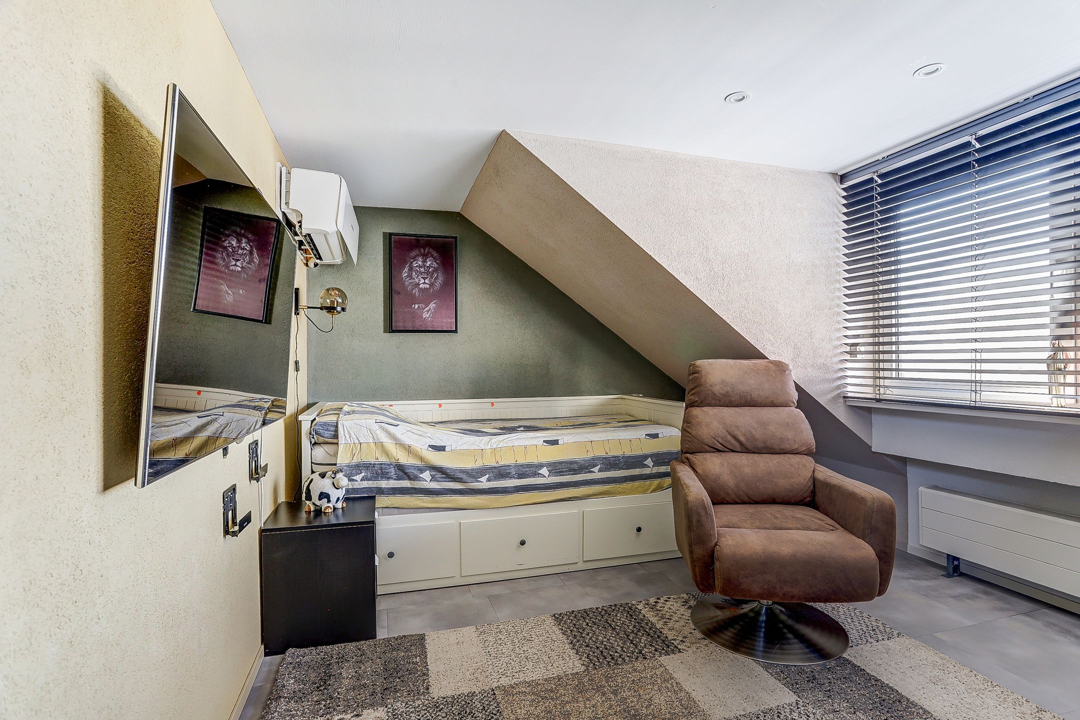 Foto 33 van Graaf Willemlaan 28-C