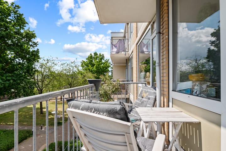 Photo 2 of Dillenburgstraat 14