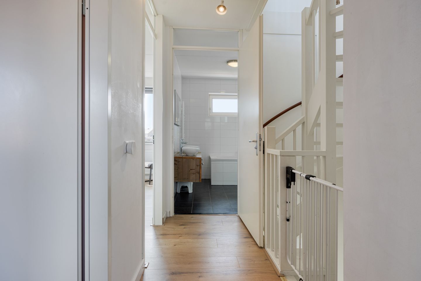 Photo 14 of Glazenmaker 50