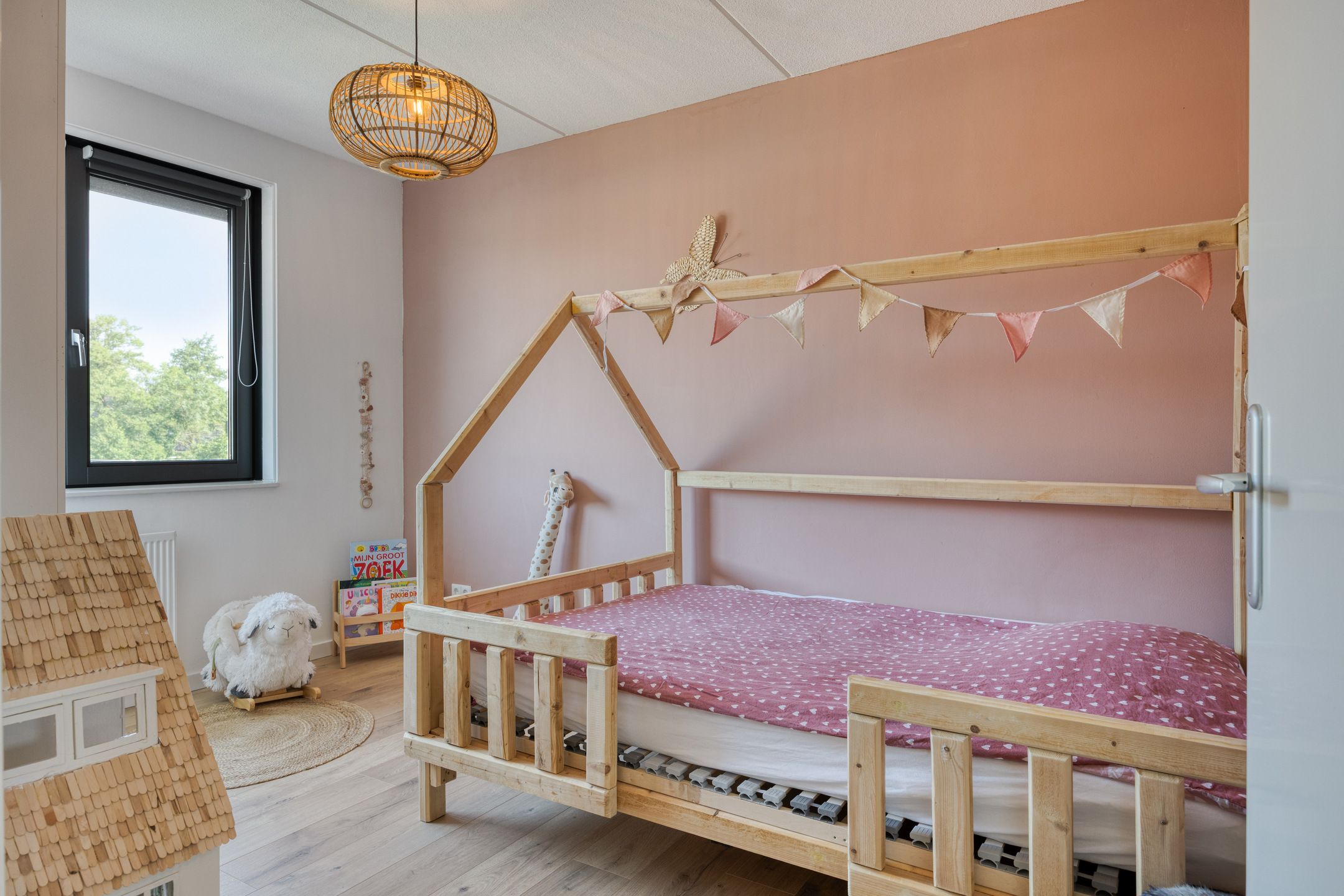 Photo 18 of Glazenmaker 50