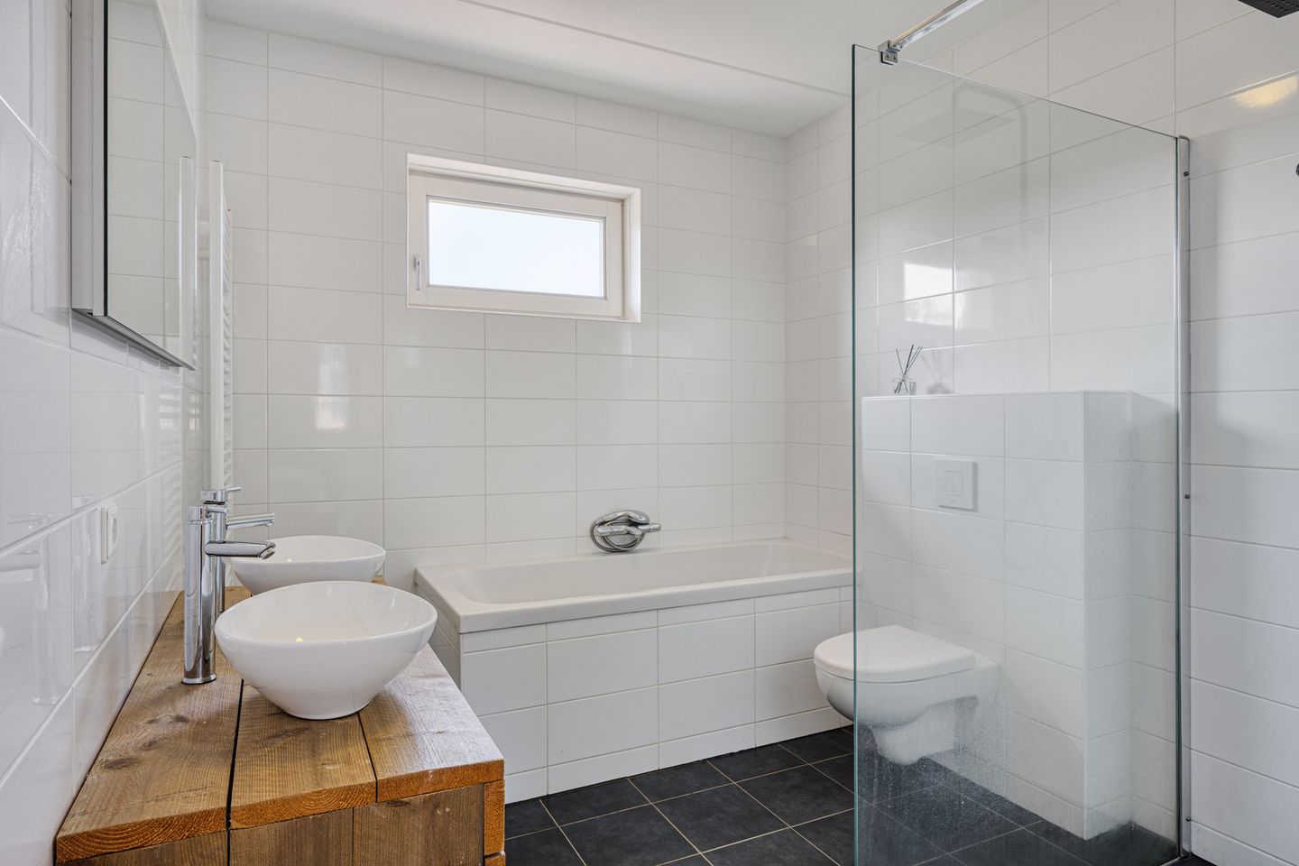 Photo 19 of Glazenmaker 50