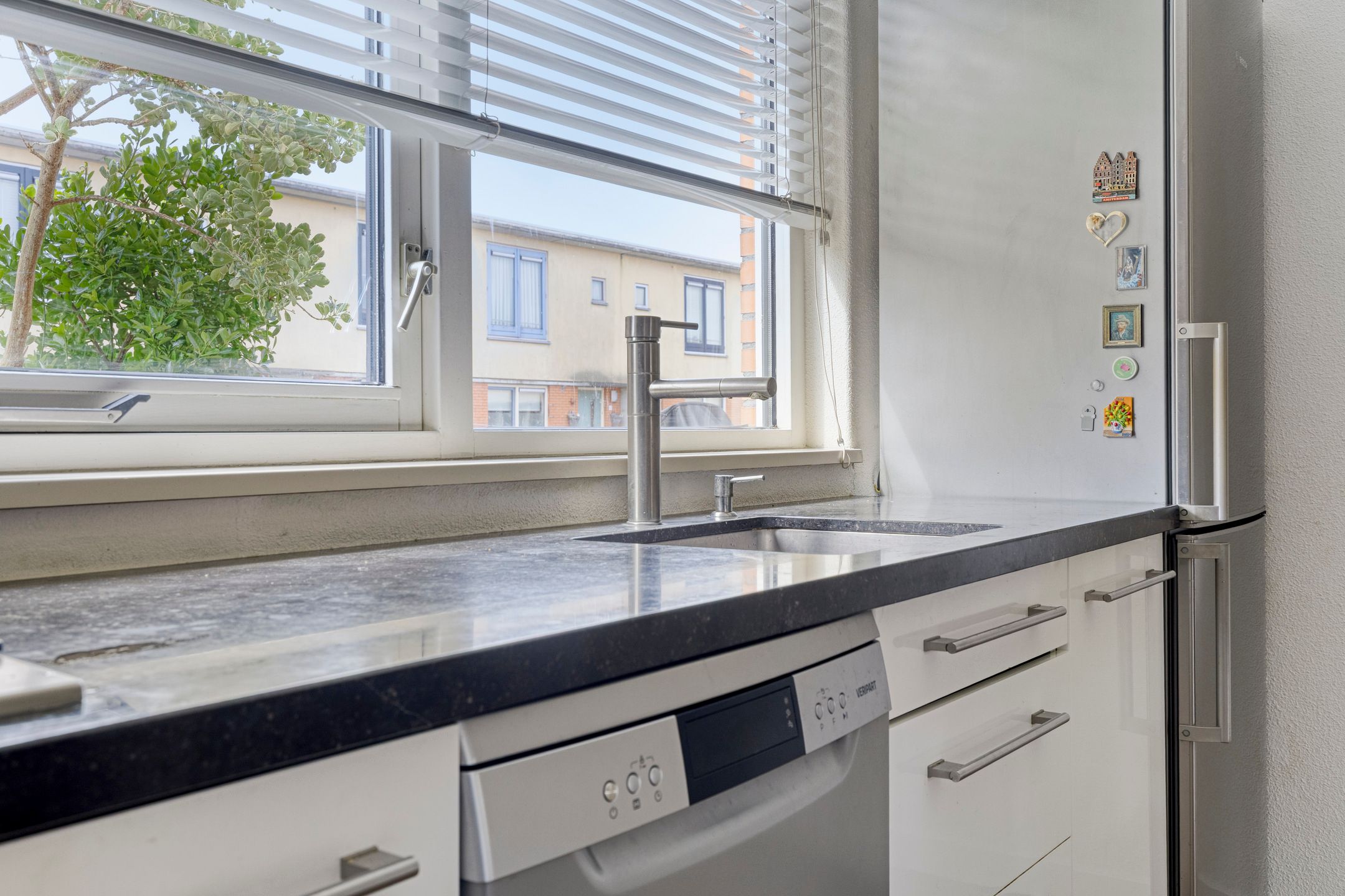 Photo 15 of Jacob van Hattumstraat 31