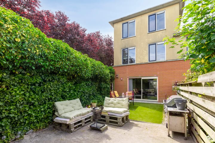 Foto 30 van Jacob van Hattumstraat 31