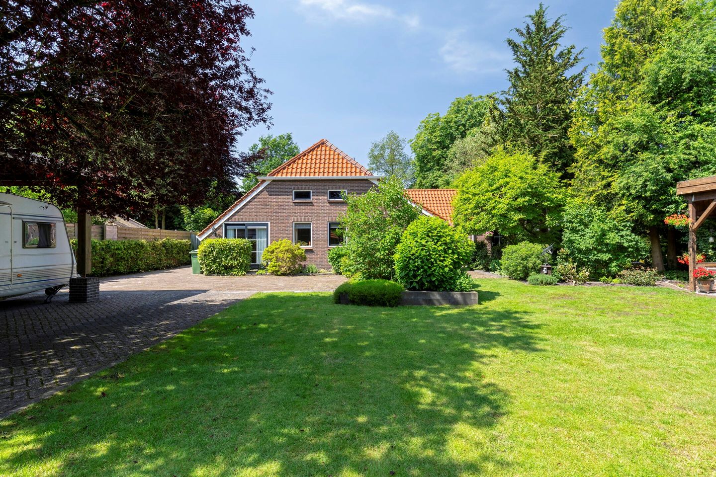 Foto 40 van Beumeesweg 2