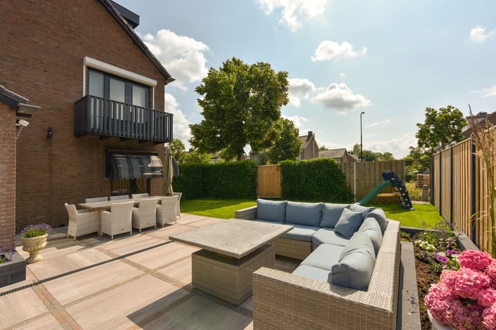 Foto 4 van Hoofdweg 68