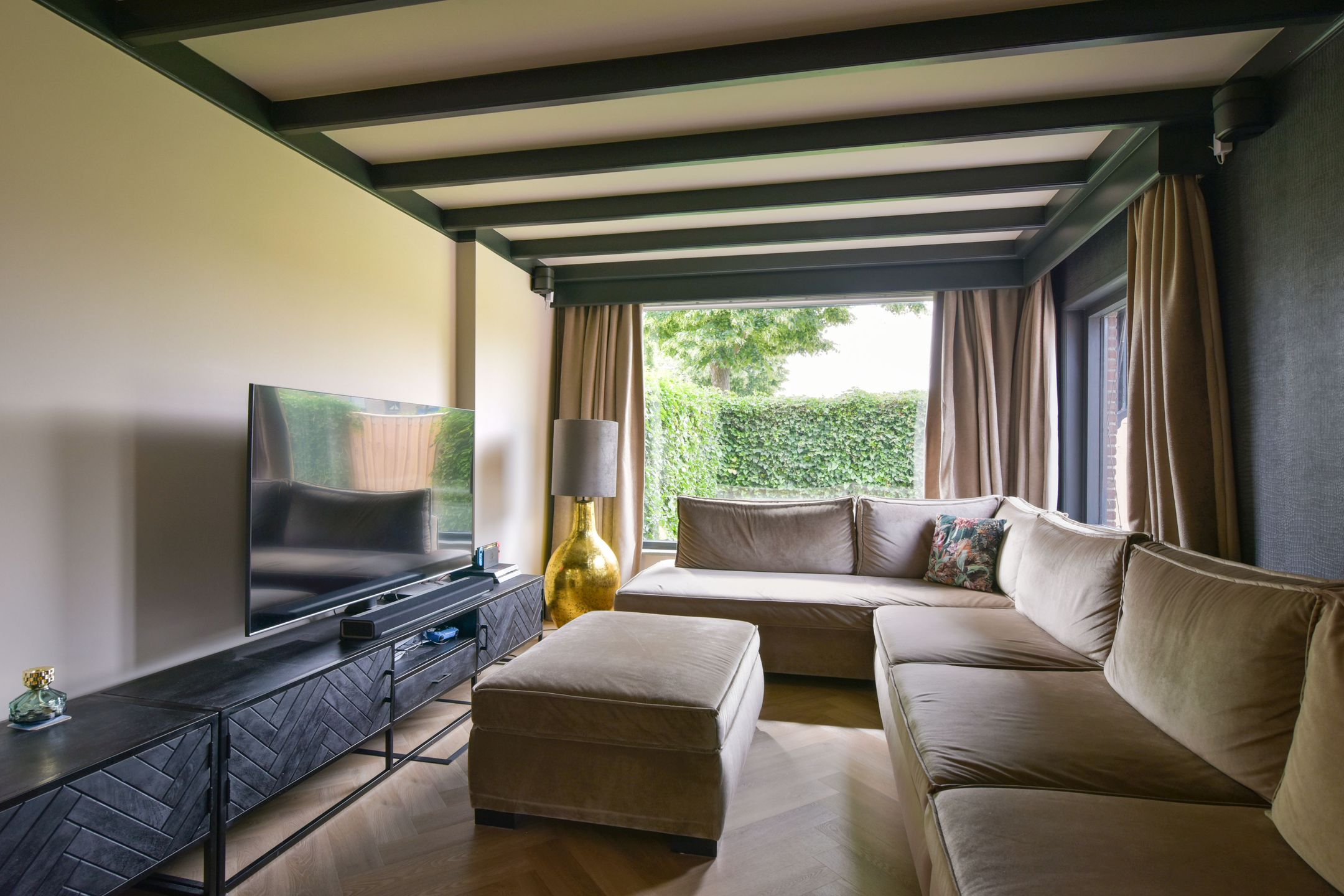 Foto 6 van Hoofdweg 68