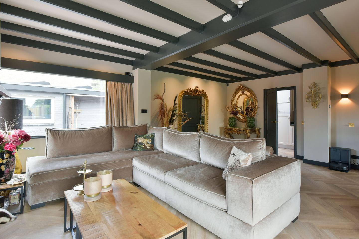 Foto 10 van Hoofdweg 68