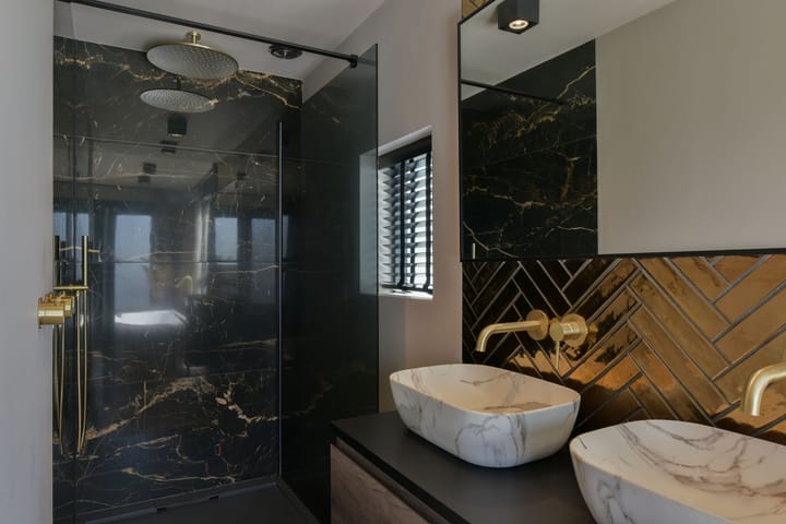 Foto 24 van Hoofdweg 68