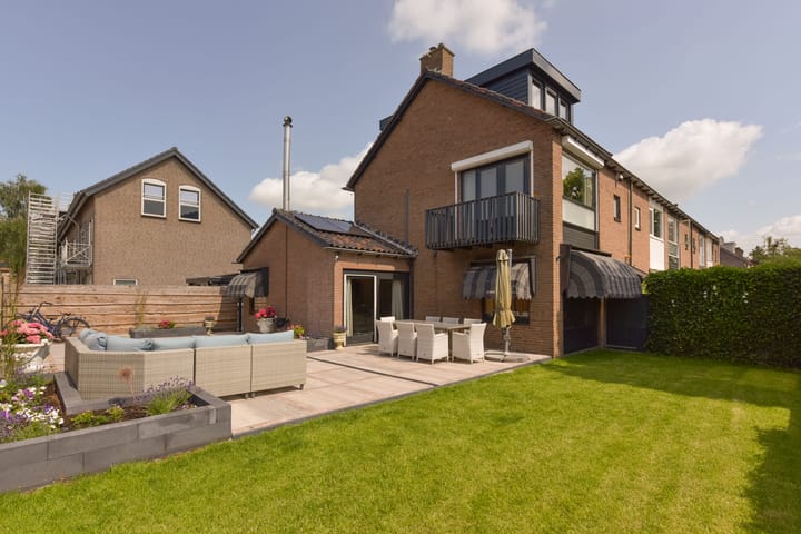 Foto 35 van Hoofdweg 68