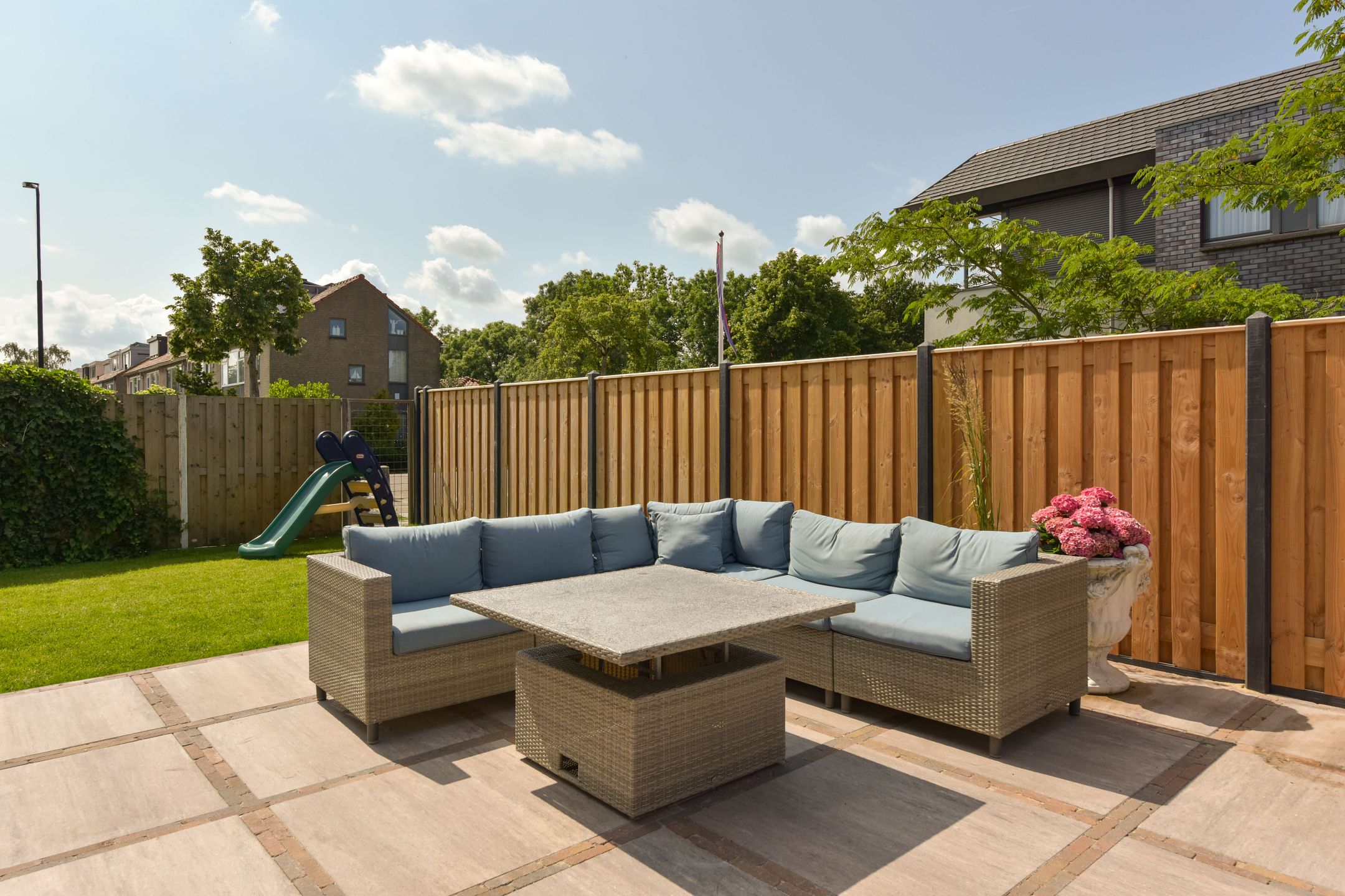 Foto 39 van Hoofdweg 68