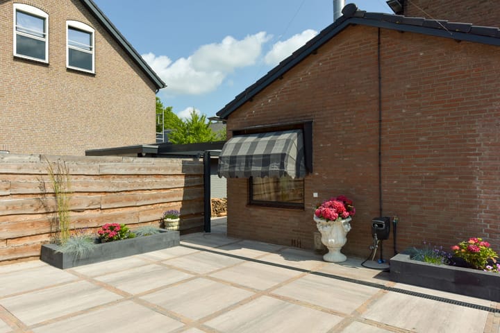 Foto 40 van Hoofdweg 68