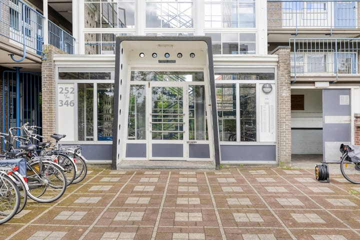 Photo 6 of Friesestraatweg 264