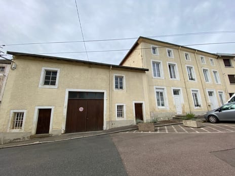 undefined main image