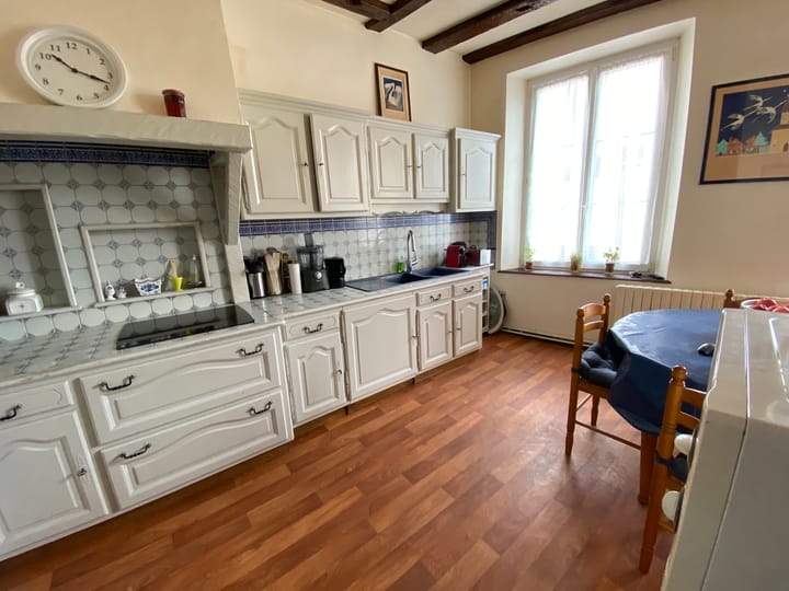 Foto 12 van Rue De La Cité