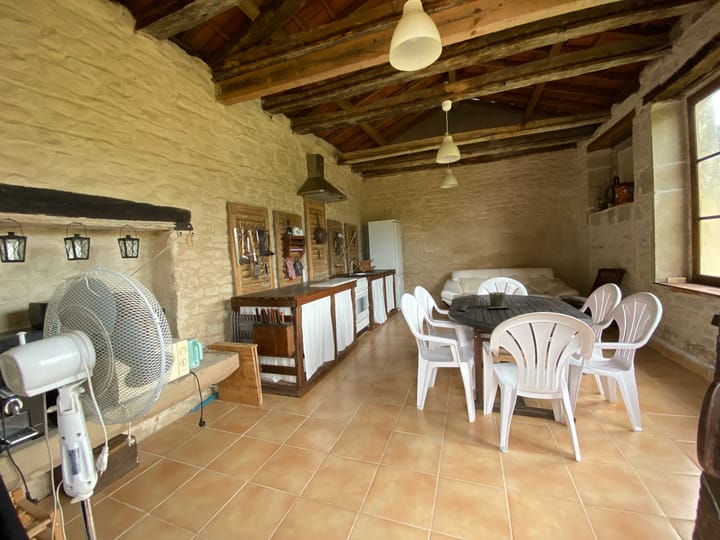 Foto 36 van Rue De La Cité