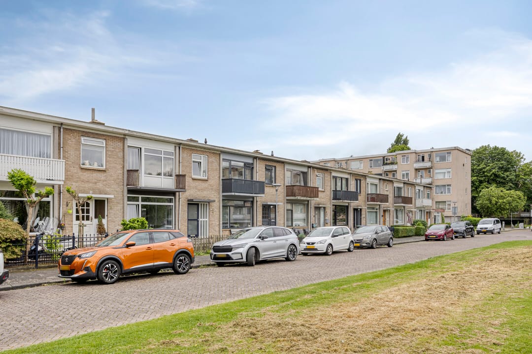 Foto 26 van Van der Duyn van Maasdamplantsoen 7