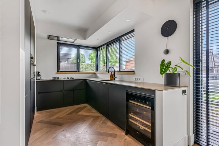 Foto 21 van Woudseweg 35