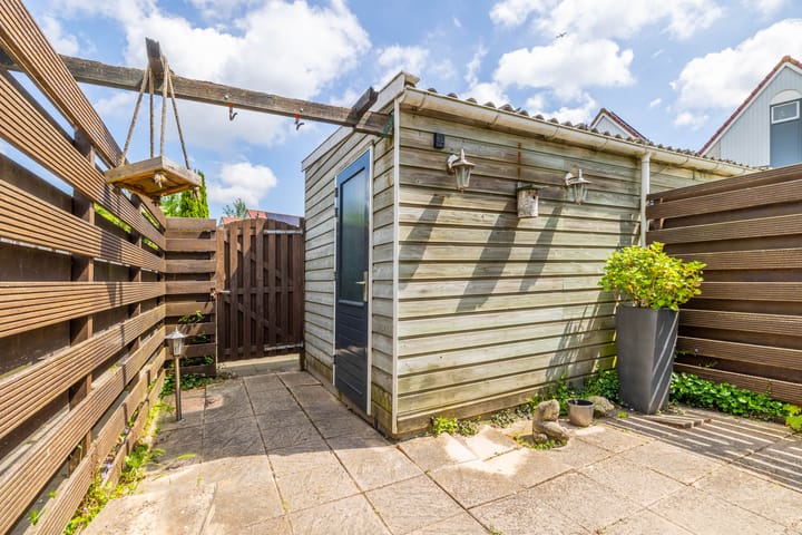 Foto 34 van Franciscanenstraat 3