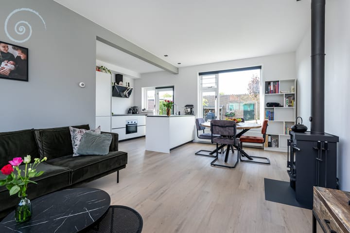 Foto 8 van Oostenrijksestraat 16