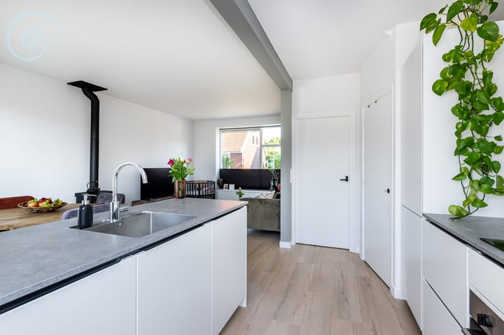 Foto 14 van Oostenrijksestraat 16