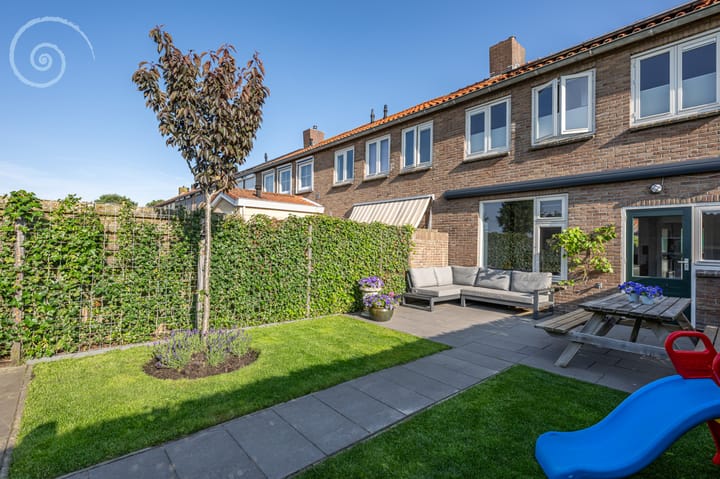 Foto 24 van Oostenrijksestraat 16