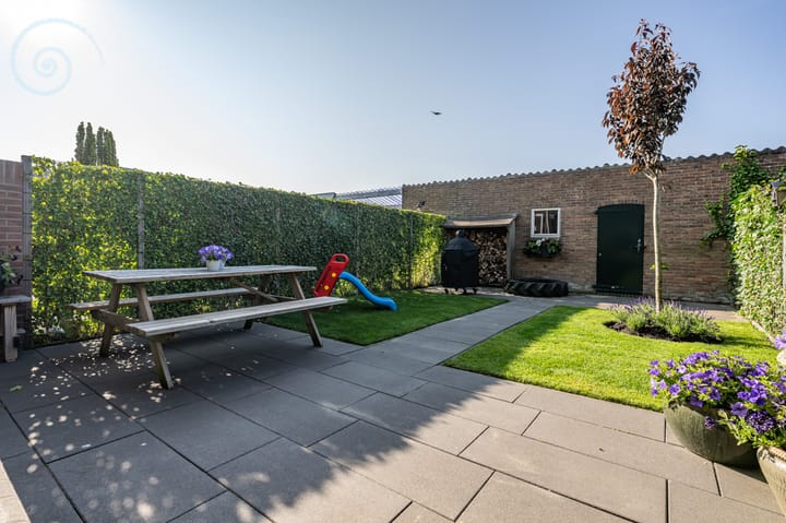 Foto 26 van Oostenrijksestraat 16