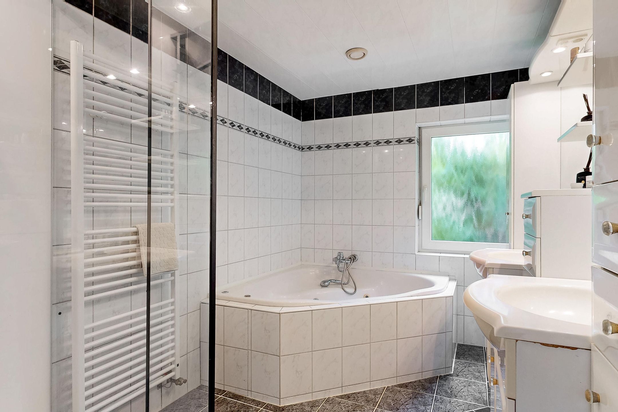 Foto 33 van Hollestraat 8