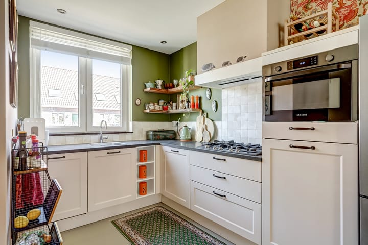 Foto 16 van Motorrijtuigstraat 13