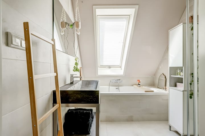 Foto 25 van Motorrijtuigstraat 13