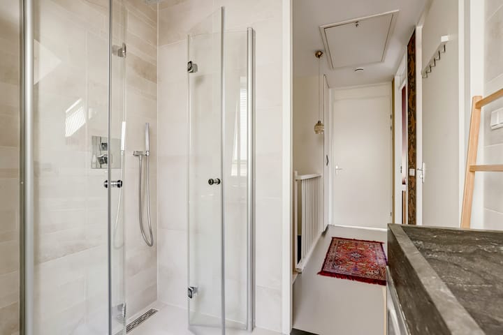 Foto 28 van Motorrijtuigstraat 13