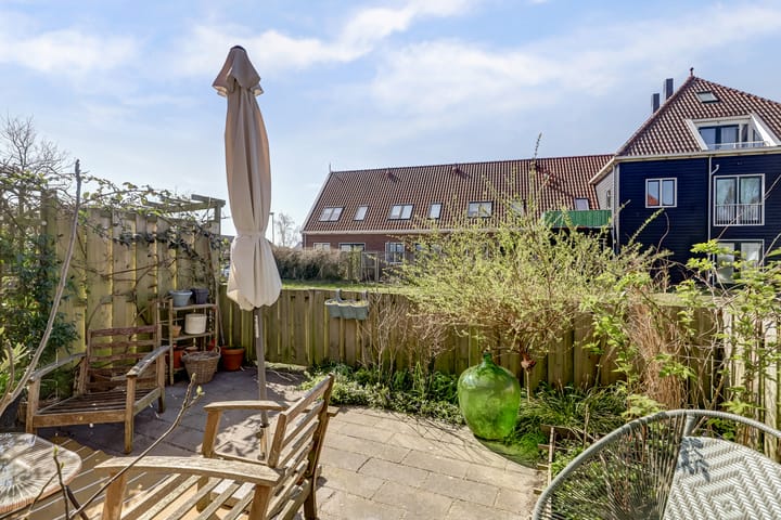 Foto 36 van Motorrijtuigstraat 13