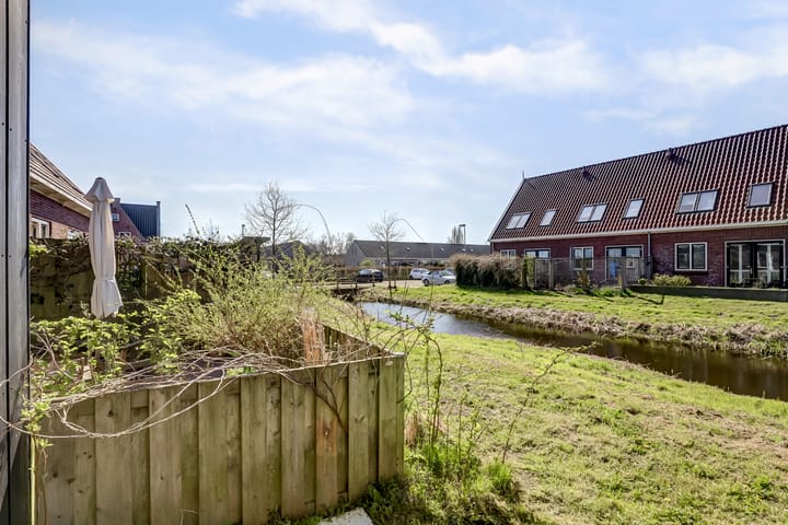 Foto 38 van Motorrijtuigstraat 13