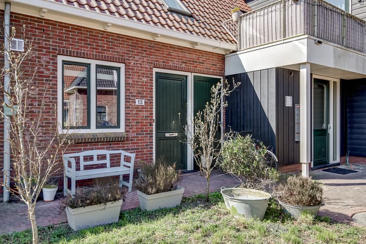 Foto 41 van Motorrijtuigstraat 13