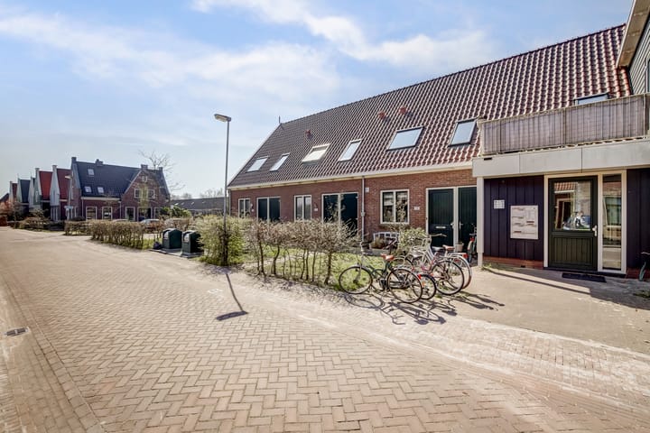 Foto 43 van Motorrijtuigstraat 13