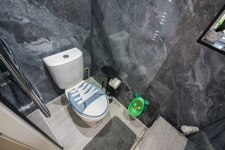 Foto 14 van Duiker 50