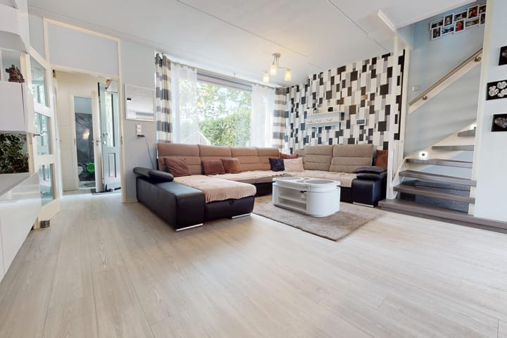 Foto 16 van Duiker 50