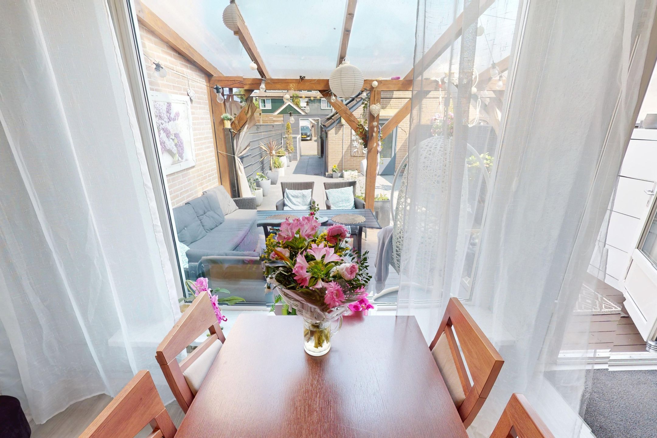 Foto 24 van Duiker 50