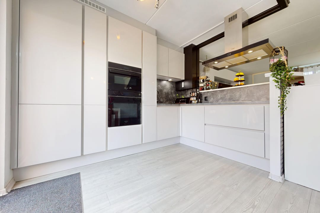 Foto 26 van Duiker 50