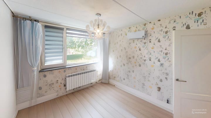 Foto 37 van Duiker 50