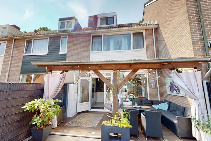 Foto 68 van Duiker 50