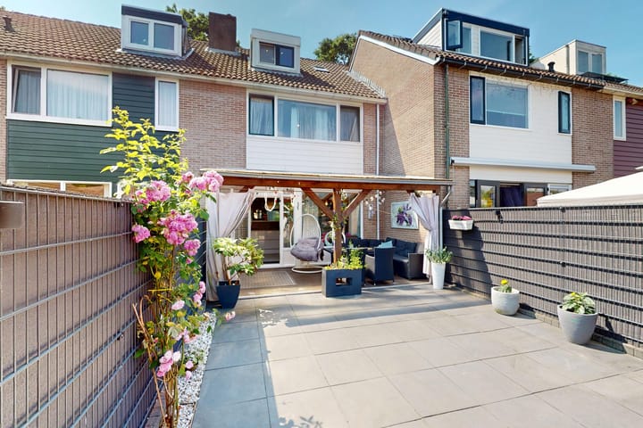 Foto 69 van Duiker 50